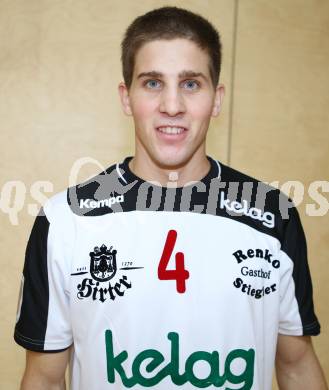 Handball. SC Kelag Ferlach. Lukas Huss (Ferlach). Ferlach, 15.10.2011.
Foto: Kuess
---
pressefotos, pressefotografie, kuess, qs, qspictures, sport, bild, bilder, bilddatenbank
