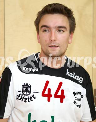 Handball. SC Kelag Ferlach. Dobnik Miha  (Ferlach). Ferlach, 15.10.2011.
Foto: Kuess
---
pressefotos, pressefotografie, kuess, qs, qspictures, sport, bild, bilder, bilddatenbank
