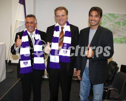 Fussball Regionalliga. SK Austria Kaernten. Matthias Dollinger sen., Peter Svetits, Heimo Vorderegger. Klagenfurt, am 27.10.2011.
Foto: Kuess
---
pressefotos, pressefotografie, kuess, qs, qspictures, sport, bild, bilder, bilddatenbank