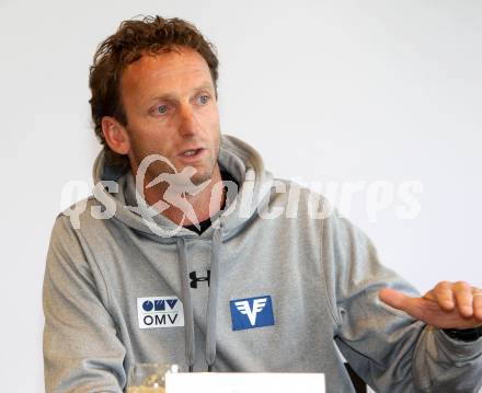Schi Nordisch.  Heinz Kuttin. Velden, 19.10.2011.
Foto: Kuess
---
pressefotos, pressefotografie, kuess, qs, qspictures, sport, bild, bilder, bilddatenbank