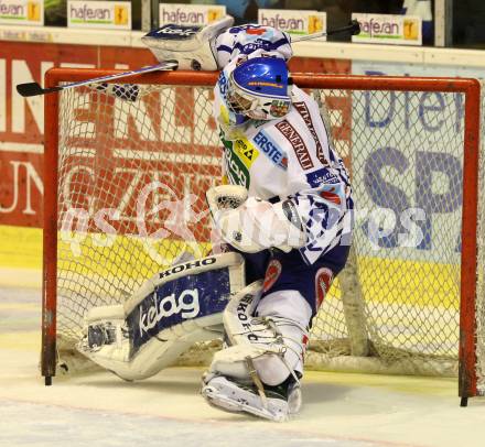 EBEL. Eishockey Bundesliga. KAC gegen VSV. Bernhard Starkbaum (VSV). Klagenfurt, am 25.10.2011.
Foto: Kuess

---
pressefotos, pressefotografie, kuess, qs, qspictures, sport, bild, bilder, bilddatenbank