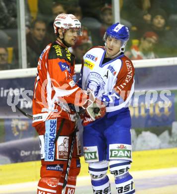 EBEL. Eishockey Bundesliga. KAC gegen KHL Medvescak Zagreb. HAGER Gregor (KAC), SERTICH Andy (Zagreb). Klagenfurt, am 1.11.2011.
Foto: Kuess

---
pressefotos, pressefotografie, kuess, qs, qspictures, sport, bild, bilder, bilddatenbank