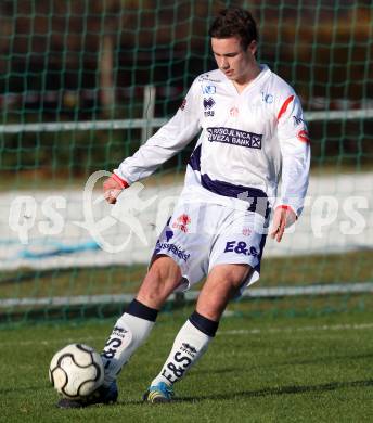 Fussball Regionalliga. SAK gegen Gleinstaetten. Patrick Lausegger (SAK)). Klagenfurt, am 12.11.2011.
Foto: Kuess
---
pressefotos, pressefotografie, kuess, qs, qspictures, sport, bild, bilder, bilddatenbank