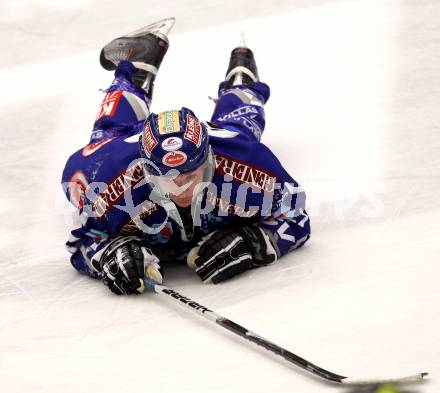 EBEL. Eishockey Bundesliga. EC Rekord Fenster VSV gegen HC Orli Znojmo.   Marco Pewal (VSV). Villach, am 16.11.2011.
Foto: Kuess 


---
pressefotos, pressefotografie, kuess, qs, qspictures, sport, bild, bilder, bilddatenbank