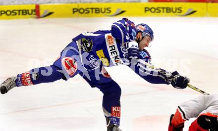 EBEL. Eishockey Bundesliga. EC Rekord Fenster VSV gegen HK Jesenice.  Tomaz Razingar (VSV). Villach, am 27.11.2011.
Foto: Kuess 


---
pressefotos, pressefotografie, kuess, qs, qspictures, sport, bild, bilder, bilddatenbank