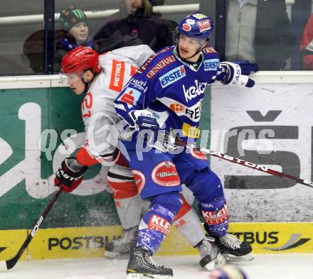 EBEL. Eishockey Bundesliga. EC Rekord Fenster VSV gegen HK Jesenice.  Stefan Bacher, (VSV), Jan Bercic (HK Jesenice). Villach, am 27.11.2011.
Foto: Kuess 


---
pressefotos, pressefotografie, kuess, qs, qspictures, sport, bild, bilder, bilddatenbank