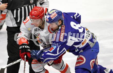 EBEL. Eishockey Bundesliga. EC Rekord Fenster VSV gegen HK Jesenice.  Roland Kaspitz,  (VSV), Antti Pusa (HK Jesenice). Villach, am 27.11.2011.
Foto: Kuess 


---
pressefotos, pressefotografie, kuess, qs, qspictures, sport, bild, bilder, bilddatenbank