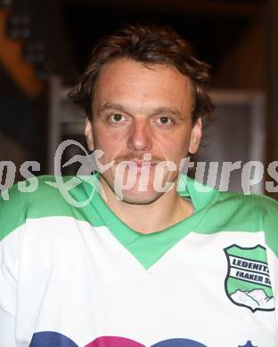 Eishockey Kaerntner Liga Mitte. DSG Ledenitzen. KAZIANKA Simon. Velden, am 1.12.2011.
Foto: Kuess
---
pressefotos, pressefotografie, kuess, qs, qspictures, sport, bild, bilder, bilddatenbank