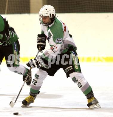 Eishockey Kaerntner Liga Mitte. DSG Ledenitzen. Helge Spendier. Velden, am 1.12.2011.
Foto: Kuess
---
pressefotos, pressefotografie, kuess, qs, qspictures, sport, bild, bilder, bilddatenbank