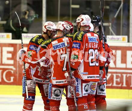 EBEL. Eishockey Bundesliga. KAC gegen HDD TILIA Olimpija Ljubljana. Torjubel KAC. Klagenfurt, am 6.12.2011.
Foto: Kuess

---
pressefotos, pressefotografie, kuess, qs, qspictures, sport, bild, bilder, bilddatenbank