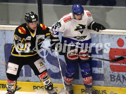 Eishockey. Tiroler Elite Liga. VSV U20 gegen Zirl. Villach, am 9.12.2011.
Foto: Kuess
---
pressefotos, pressefotografie, kuess, qs, qspictures, sport, bild, bilder, bilddatenbank