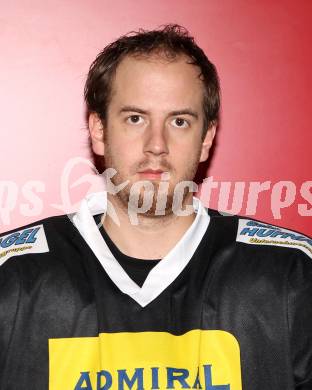 Eishockey. CHL. Carinthian Hockey League. USC HUFIX Velden.  Christoph Sivec. Velden, 12.12.2011.
Foto: Kuess
---
pressefotos, pressefotografie, kuess, qs, qspictures, sport, bild, bilder, bilddatenbank