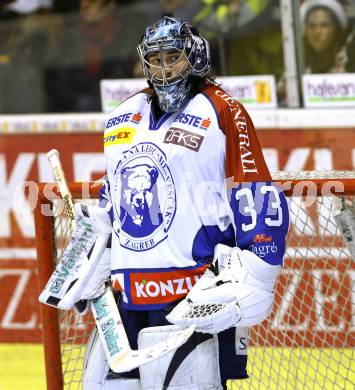 EBEL. Eishockey Bundesliga. KAC gegen KHL Medvescak Zagreb. Robert Kristan (Zagreb). Klagenfurt, am 2.12.2011.
Foto: Kuess
---
pressefotos, pressefotografie, kuess, qs, qspictures, sport, bild, bilder, bilddatenbank