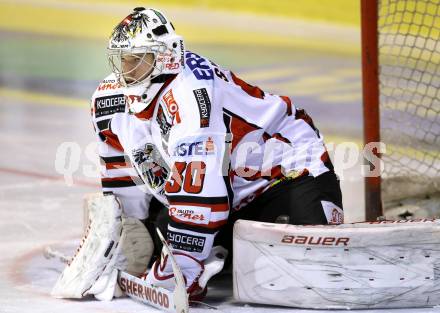 Eishockey Oesterreich Cup. Oesterreich gegen Slowakei.  Rene Swette (Oesterreich. Klagenfurt, 17.12.2011.
Foto: Kuess

---
pressefotos, pressefotografie, kuess, qs, qspictures, sport, bild, bilder, bilddatenbank