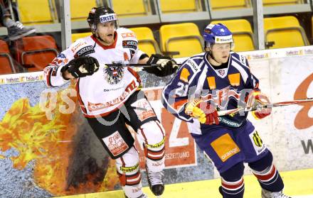 Eishockey Oesterreich Cup. Oesterreich gegen Slowakei. Matthias Trattnig,  (Oesterreich), Radoslav Tybor (Slowakei). Klagenfurt, 17.12.2011.
Foto: Kuess

---
pressefotos, pressefotografie, kuess, qs, qspictures, sport, bild, bilder, bilddatenbank