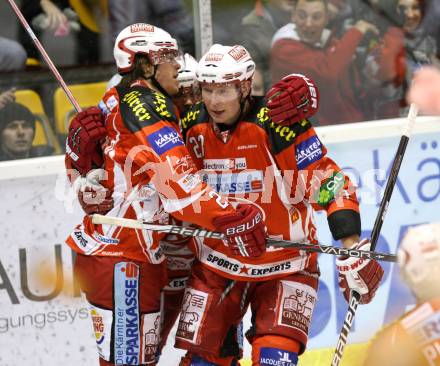 EBEL. Eishockey Bundesliga. KAC gegen HC Orli Znojmo. Torjubel HUNDERTPFUND Thomas, SIKLENKA Michael.. Klagenfurt, am 20.12.2011.
Foto: Kuess

---
pressefotos, pressefotografie, kuess, qs, qspictures, sport, bild, bilder, bilddatenbank