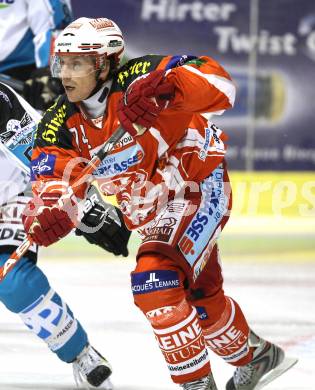 EBEL. Eishockey Bundesliga. KAC gegen EHC LIWEST Linz. Dieter Kalt (KAC). Klagenfurt, am 26.12.2011.
Foto: Kuess

---
pressefotos, pressefotografie, kuess, qs, qspictures, sport, bild, bilder, bilddatenbank