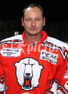 Eishockey Kaerntner Liga Ost. Trainer Armin Steiner (EHC St. Veit). Klein St. Paul, am 23.12.2011.
Foto: Kuess 
---
pressefotos, pressefotografie, kuess, qs, qspictures, sport, bild, bilder, bilddatenbank