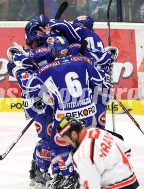 EBEL. Eishockey Bundesliga. EC Rekord Fenster VSV gegen HC Orli Znojmo.  Torjubel (VSV),  (Znaim). Villach, am 20.1.2012.
Foto: Kuess 


---
pressefotos, pressefotografie, kuess, qs, qspictures, sport, bild, bilder, bilddatenbank