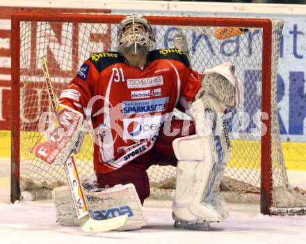 EBEL. Eishockey Bundesliga. KAC gegen Medvescak Zagreb. Andy Chiodo (KAC), (Zagreb). Klagenfurt, am 24.1.2012.
Foto: Kuess

---
pressefotos, pressefotografie, kuess, qs, qspictures, sport, bild, bilder, bilddatenbank