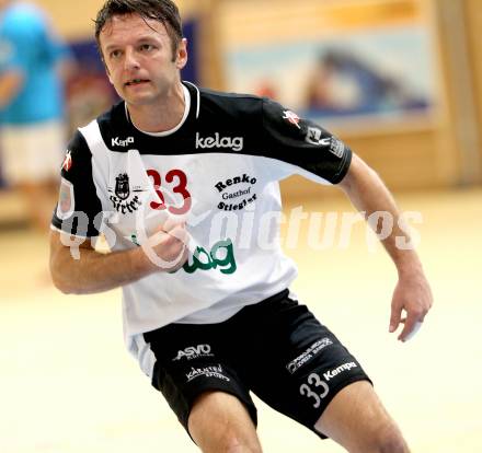 Handball Bundesliga. SC Ferlach gegen SU Falekensteiner Katschberg St. Poelten. Dino Poje (SC Ferlach). Ferlach, am 28.1.2012. Ferlach, 28.1.2012.
Foto: kuess
Foto: Kuess
---
pressefotos, pressefotografie, kuess, qs, qspictures, sport, bild, bilder, bilddatenbank