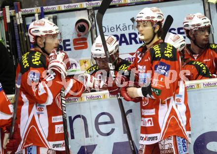 EBEL. Eishockey Bundesliga. KAC gegen EHC LIWEST Linz. David Schuller, Joseph Joey Tenute, Raphael Herburger (KAC). Klagenfurt, am 29.1.2012.
Foto: Kuess

---
pressefotos, pressefotografie, kuess, qs, qspictures, sport, bild, bilder, bilddatenbank