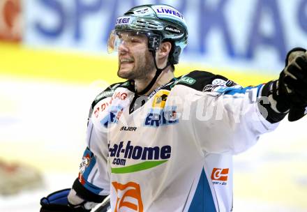 EBEL. Eishockey Bundesliga. KAC gegen EHC LIWEST Linz. Torjubel Justin Keller (Linz). Klagenfurt, am 29.1.2012.
Foto: Kuess

---
pressefotos, pressefotografie, kuess, qs, qspictures, sport, bild, bilder, bilddatenbank