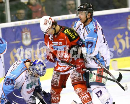 EBEL. Eishockey Bundesliga. KAC gegen SAPA Fehervar AV19. HERBURGER Raphael (KAC), MUNRO Adam, LADA Balazs (Alba Volan). Klagenfurt, am 3.2.2012.
Foto: Kuess

---
pressefotos, pressefotografie, kuess, qs, qspictures, sport, bild, bilder, bilddatenbank