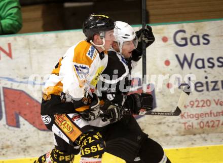 Eishockey. CHL. Carinthian Hockey League. USC HUFIX Velden gegen Tarco Woelfe Klagenfurt. Gernot Kucher (Velden), Christoph Ibounig (Tarco). Velden, 8.2.2012.
Foto: Kuess
---
pressefotos, pressefotografie, kuess, qs, qspictures, sport, bild, bilder, bilddatenbank
