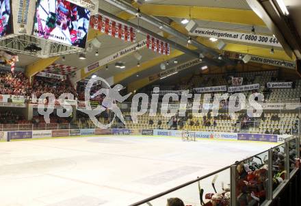 EBEL. Eishockey Bundesliga. KAC gegen HDD TILIA Olimpija Ljubljana. Protest der Fans gegen ueberhoehte Abopreise. Klagenfurt, am 12.2.2012.
Foto: Kuess

---
pressefotos, pressefotografie, kuess, qs, qspictures, sport, bild, bilder, bilddatenbank