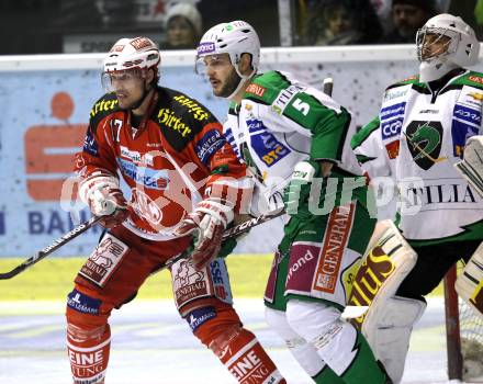 EBEL. Eishockey Bundesliga. KAC gegen HDD TILIA Olimpija Ljubljana. Gregor Hager, (KAC), Scott Hatham, Jean Philippe Lamoureux (Laibach). Klagenfurt, am 12.2.2012.
Foto: Kuess

---
pressefotos, pressefotografie, kuess, qs, qspictures, sport, bild, bilder, bilddatenbank