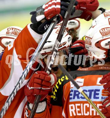 EBEL. Eishockey Bundesliga. KAC gegen EC Red Bull Salzburg. Torjubel Raphael Herburger (KAC). Klagenfurt, am 21.2.2012.
Foto: Kuess

---
pressefotos, pressefotografie, kuess, qs, qspictures, sport, bild, bilder, bilddatenbank