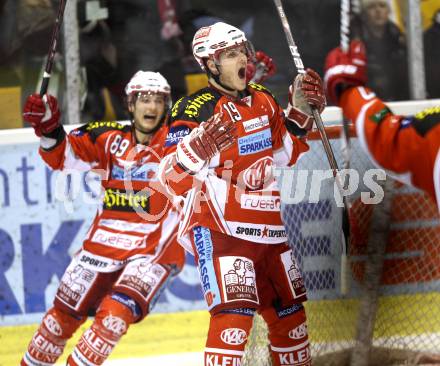 EBEL. Eishockey Bundesliga. KAC gegen EC Red Bull Salzburg. Torjubel Stephan Geier, Raphael Herburger (KAC). Klagenfurt, am 21.2.2012.
Foto: Kuess

---
pressefotos, pressefotografie, kuess, qs, qspictures, sport, bild, bilder, bilddatenbank