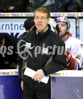 EBEL. Eishockey Bundesliga. KAC gegen EC Red Bull Salzburg. Trainer Pierre Page (Salzburg). Klagenfurt, am 21.2.2012.
Foto: Kuess

---
pressefotos, pressefotografie, kuess, qs, qspictures, sport, bild, bilder, bilddatenbank