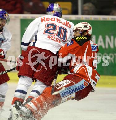 EBEL. Eishockey Bundesliga. KAC gegen EC Red Bull Salzburg. John Lammers,  (KAC), Daniel Welser (Salzburg). Klagenfurt, am 21.2.2012.
Foto: Kuess

---
pressefotos, pressefotografie, kuess, qs, qspictures, sport, bild, bilder, bilddatenbank