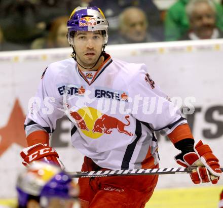 EBEL. Eishockey Bundesliga. KAC gegen EC Red Bull Salzburg. Ramzi Abid (Salzburg). Klagenfurt, am 21.2.2012.
Foto: Kuess

---
pressefotos, pressefotografie, kuess, qs, qspictures, sport, bild, bilder, bilddatenbank