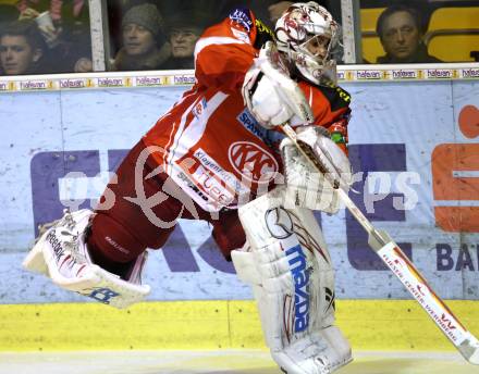 EBEL. Eishockey Bundesliga. KAC gegen EC Red Bull Salzburg. Andy Chiodo (KAC). Klagenfurt, am 21.2.2012.
Foto: Kuess

---
pressefotos, pressefotografie, kuess, qs, qspictures, sport, bild, bilder, bilddatenbank