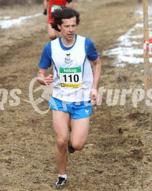 Leichtathletik. Kaerntner Cross Meisterschaften. Florian Mikula. Feistritz im Rosental, am 4.3.2012.
Foto: Kuess
---
pressefotos, pressefotografie, kuess, qs, qspictures, sport, bild, bilder, bilddatenbank