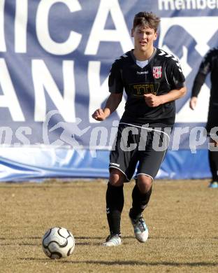 Fussball Regionalliga. SAK gegen St. Florian. Max Babler (St. Florian). Klagenfurt, am 10.3.2012.
Foto: Kuess
---
pressefotos, pressefotografie, kuess, qs, qspictures, sport, bild, bilder, bilddatenbank