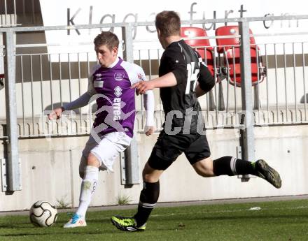 Fussball Regionalliga. SK Austria Klagenfurt gegen Sturm Graz Amateure. 
Drazen Savic, (Klagenfurt),  Christian Kluge (Graz). Klagenfurt, 1.4.2012.
Foto: Kuess
---
pressefotos, pressefotografie, kuess, qs, qspictures, sport, bild, bilder, bilddatenbank