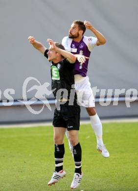 Fussball Regionalliga. SK Austria Klagenfurt gegen Sturm Graz Amateure. 
Oliver Pusztai, (Klagenfurt), Daniel Schmoelzer  (Graz). Klagenfurt, 1.4.2012.
Foto: Kuess
---
pressefotos, pressefotografie, kuess, qs, qspictures, sport, bild, bilder, bilddatenbank
