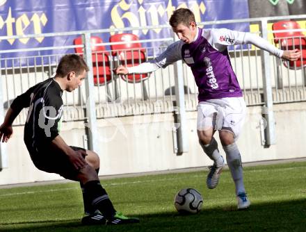 Fussball Regionalliga. SK Austria Klagenfurt gegen Sturm Graz Amateure. 
Drazen Savic, (Klagenfurt), Christian Kluge (Graz). Klagenfurt, 1.4.2012.
Foto: Kuess
---
pressefotos, pressefotografie, kuess, qs, qspictures, sport, bild, bilder, bilddatenbank
