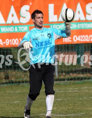 Fussball Kaerntner Liga. Bleiburg gegen Spittal/Drau. Huber Daniel (Spittal). Bleiburg, am 31.3.2012.
Foto: Kuess
---
pressefotos, pressefotografie, kuess, qs, qspictures, sport, bild, bilder, bilddatenbank