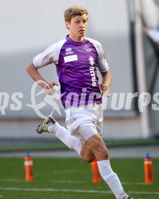 Fussball Regionalliga. SK Austria Klagenfurt gegen Sturm Graz Amateure. 
Bernd Schierhuber (Klagenfurt). Klagenfurt, 1.4.2012.
Foto: Kuess
---
pressefotos, pressefotografie, kuess, qs, qspictures, sport, bild, bilder, bilddatenbank