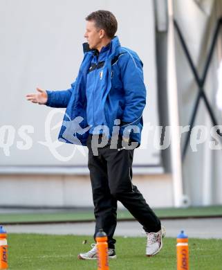 Fussball Regionalliga. SK Austria Klagenfurt gegen Sturm Graz Amateure. 
Trainer Dietmar Pegam (Graz). Klagenfurt, 1.4.2012.
Foto: Kuess
---
pressefotos, pressefotografie, kuess, qs, qspictures, sport, bild, bilder, bilddatenbank