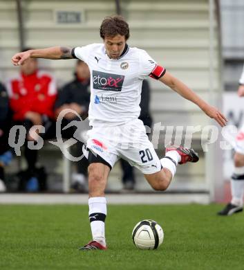 Fussball. Regionalliga.  VSV gegen St. Florian. Michael Kirisits (VSV). Villach, 5.4.2012. 
Foto: Kuess

---
pressefotos, pressefotografie, kuess, qs, qspictures, sport, bild, bilder, bilddatenbank