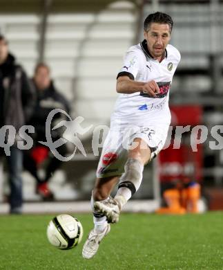 Fussball. Regionalliga.  VSV gegen St. Florian. Darko Djukic (VSV). Villach, 5.4.2012. 
Foto: Kuess

---
pressefotos, pressefotografie, kuess, qs, qspictures, sport, bild, bilder, bilddatenbank