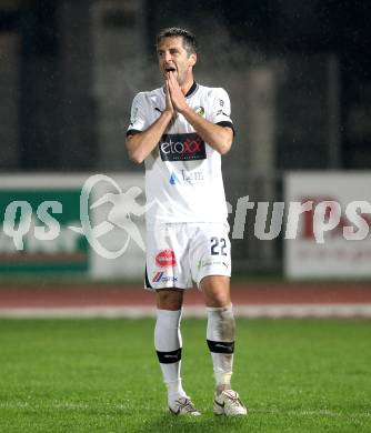 Fussball. Regionalliga.  VSV gegen St. Florian. Darko Djukic (VSV). Villach, 5.4.2012. 
Foto: Kuess

---
pressefotos, pressefotografie, kuess, qs, qspictures, sport, bild, bilder, bilddatenbank