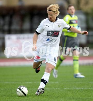 Fussball. Regionalliga.  VSV gegen St. Florian. Johannes Isopp (VSV). Villach, 5.4.2012. 
Foto: Kuess

---
pressefotos, pressefotografie, kuess, qs, qspictures, sport, bild, bilder, bilddatenbank