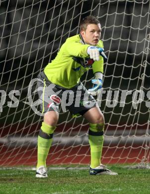 Fussball. Regionalliga.  VSV gegen St. Florian. Patrick Boeck (VSV). Villach, 5.4.2012. 
Foto: Kuess

---
pressefotos, pressefotografie, kuess, qs, qspictures, sport, bild, bilder, bilddatenbank